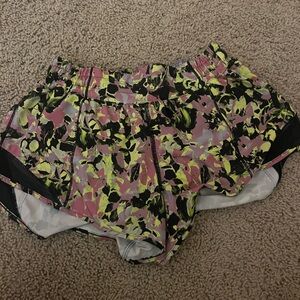 Size 4 lululemon shorts